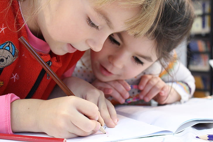 kids-girl-pencil-drawing-preview.jpg